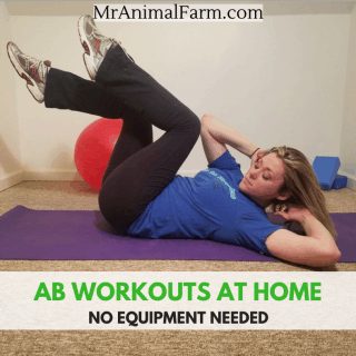 featured image abs workouts you can do at home with woman doing cross crunches