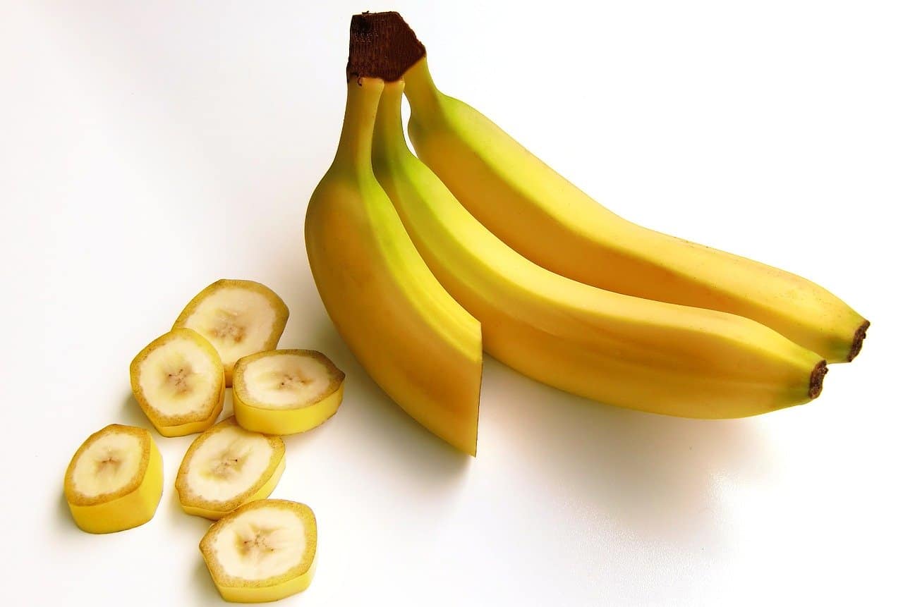 bananas with slices 